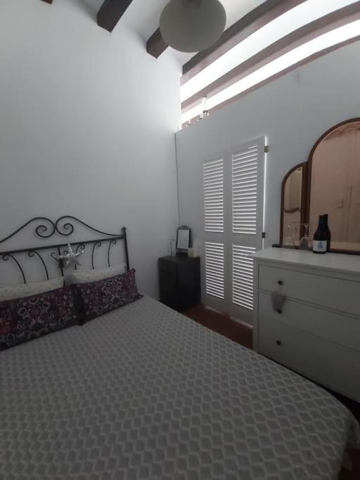 Small Room In Sants With Huge Terrace Barcelona Exterior photo