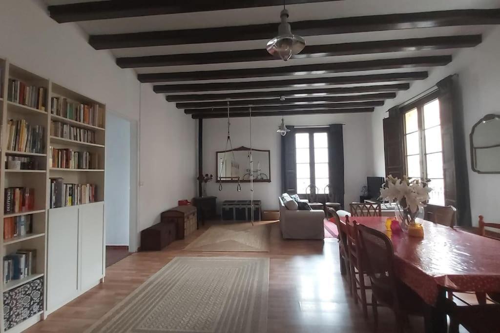 Small Room In Sants With Huge Terrace Barcelona Exterior photo