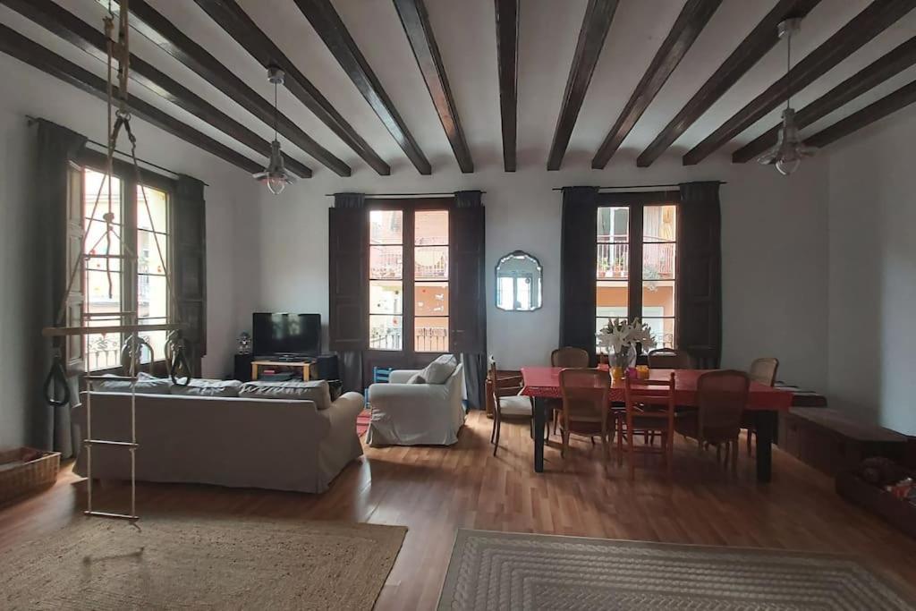 Small Room In Sants With Huge Terrace Barcelona Exterior photo